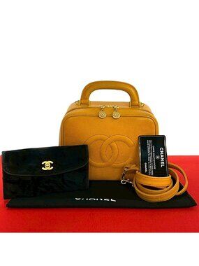 Chanel Card with No 5 Coco Caviar Leather 2-Way Makeup Box Shoulder Bag